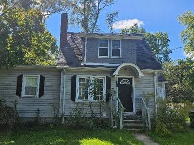 611 W Miller Rd