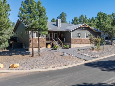 1031 S Redberry Dr