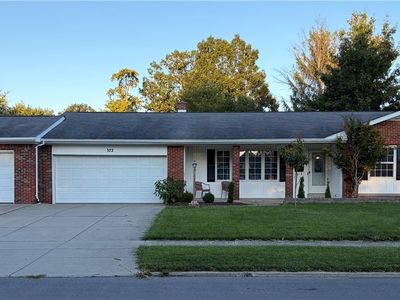 372 Woodward Dr