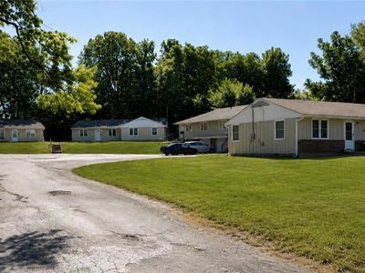 5941 Raytown Rd