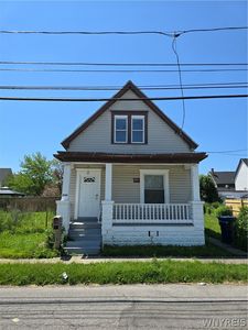 246 Mills St