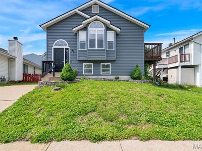 Property at 145 Glenbarr Ct, Valley Park, MO