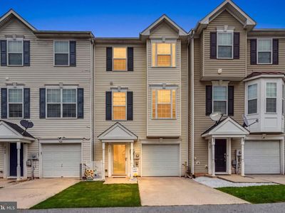 Property at 4152 Strawbridge Ct, Dover, PA