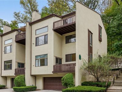 353 N Greeley Avenue #353