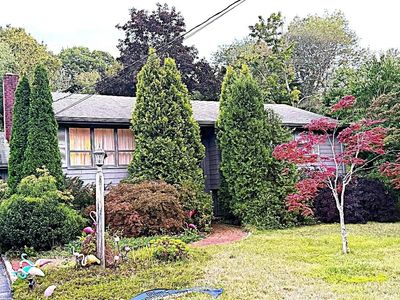 375 Woodland Dr