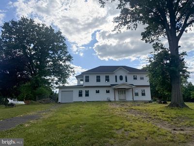 18 Hanover Dr