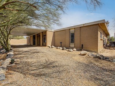 1661 W Magee Rd