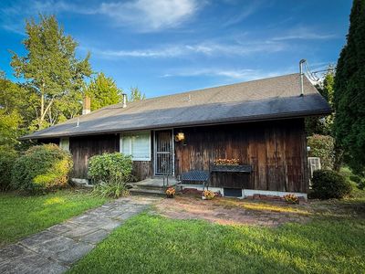144 Hardscrabble Rd