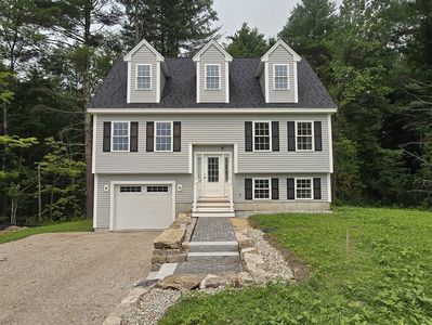 6 Adams Rd