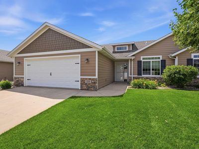 205 E 81st Pl