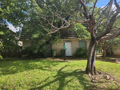 1912 W Sanford St