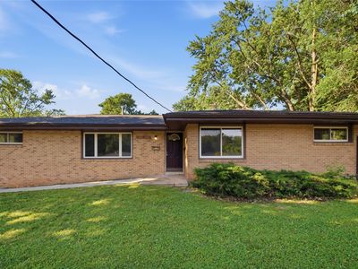 Property at 2806 Aurora Ave, Des Moines, IA