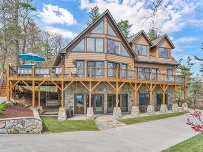 7054 Grandview Circle