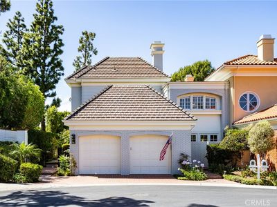 2 Chatham Ct
