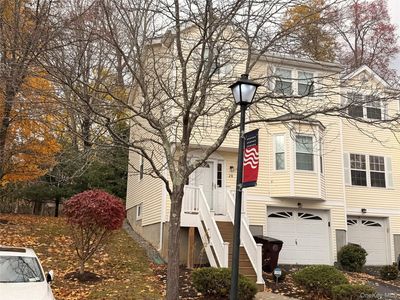 Property at 28 Lake Ridge Drive, Middletown, NY