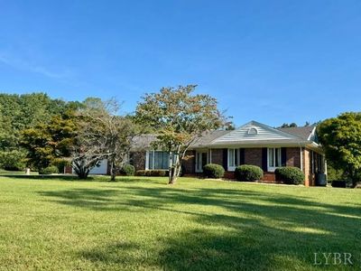 503 Woodlawn Trl
