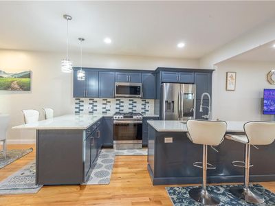 902 Hunting Hill Dr