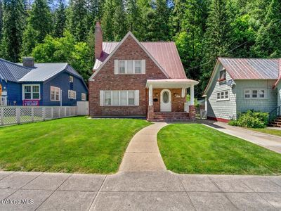 Property at 10 King St, Wallace, ID