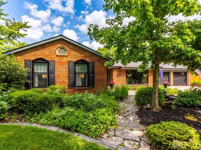 6 McKee Ave