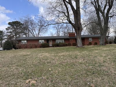 110 Westwood 6th Ave