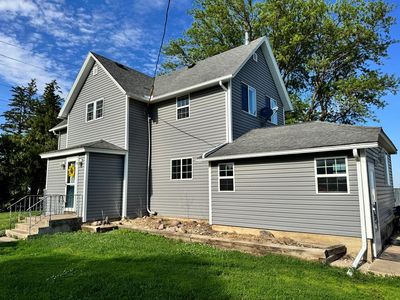 2107 Erickson Ave