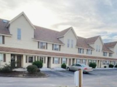 510 Fairwood Lakes Dr #19-C