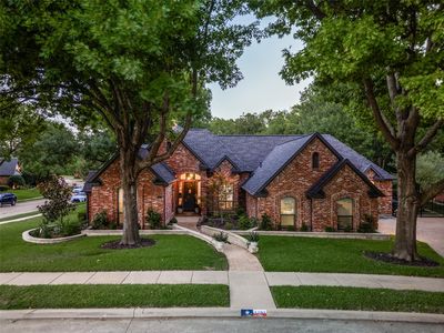 1101 Shady Oaks Cir