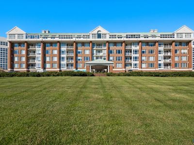 500 Crestwood Dr UNIT 1305