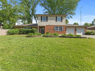 308 E Hickory Hill Dr