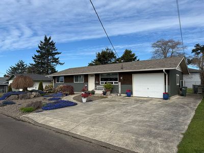 338 NE San Bayo Cir #O