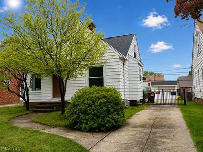 8024 Southington Dr