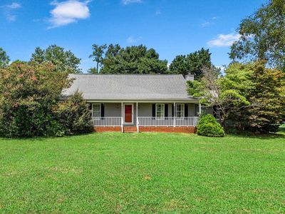 115 Berrys Pond Dr