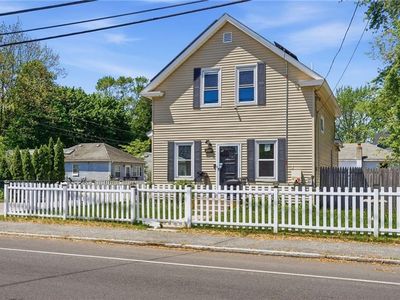 625 Oakland Beach Ave