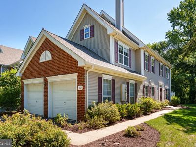 102 Treymore Ct