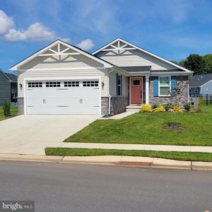 22447 Jayda Dr