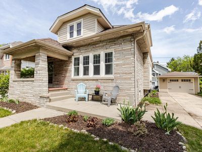1832 N 54th STREET