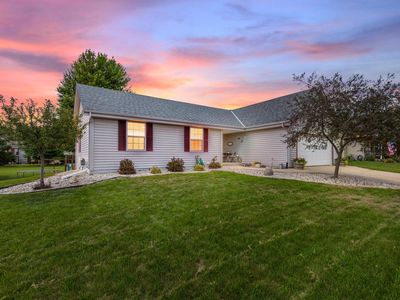 1205 Huron WAY