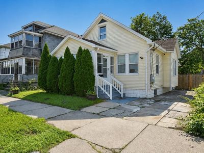 119 Littleton St