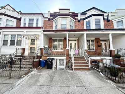 1770 W 9th St