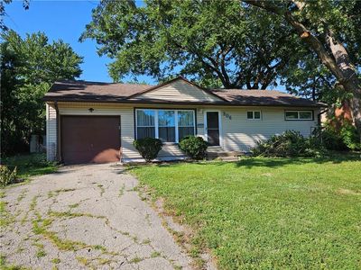 306 Pacific Dr