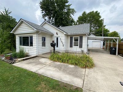 Property at 31050 Maplewood St, Westland, MI