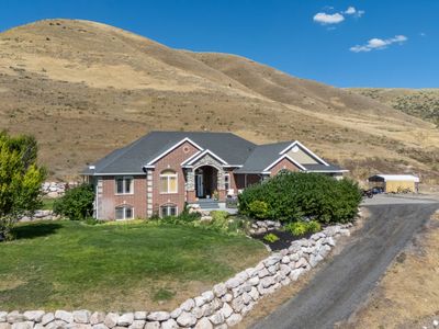 4238 N Sego Lily Rd
