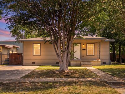 222 RAYBURN DR