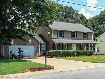 805 Edgewood Dr