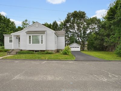 17 Reynolds St