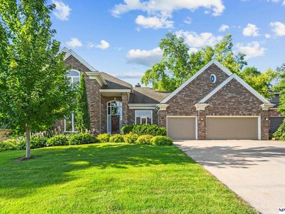 16717 Leavenworth Cir