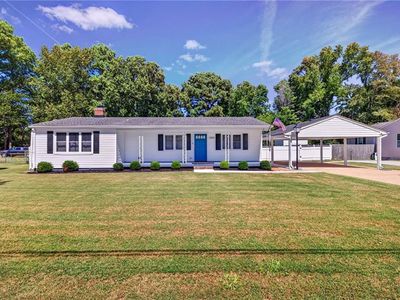 220 Marion Dr