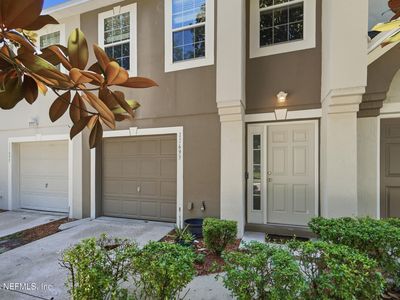 11693 HICKORY OAK Drive
