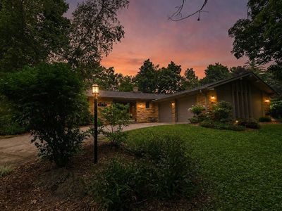 3776 Robin Hood Way