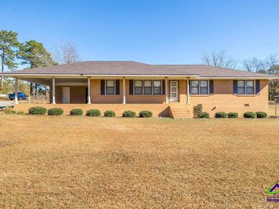 Property at 701 State Highway 87 S, Cochran, GA